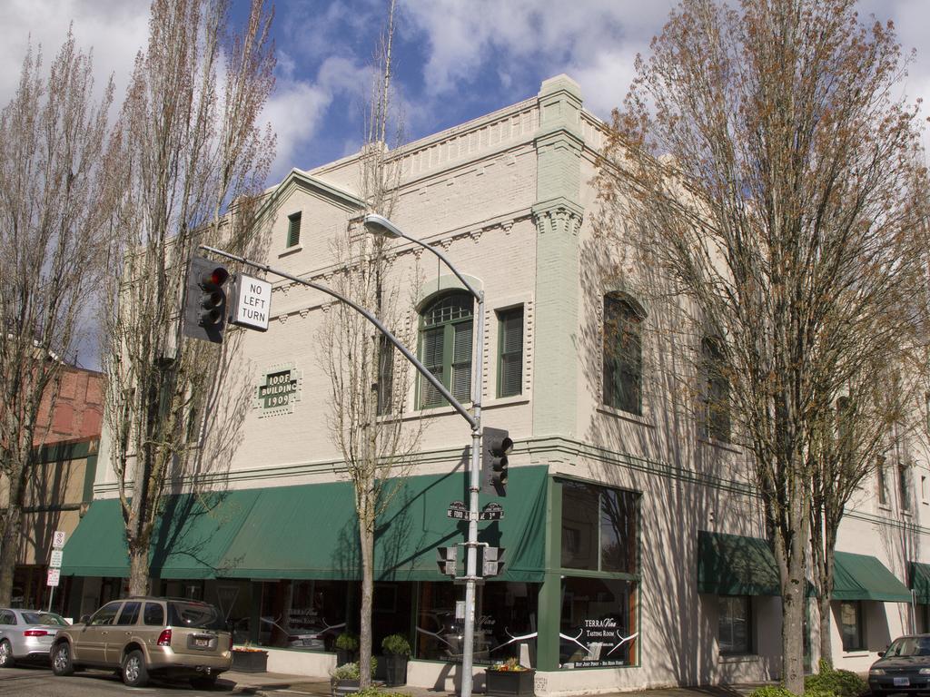 Ferienwohnung 3rd Street Flats McMinnville Exterior foto